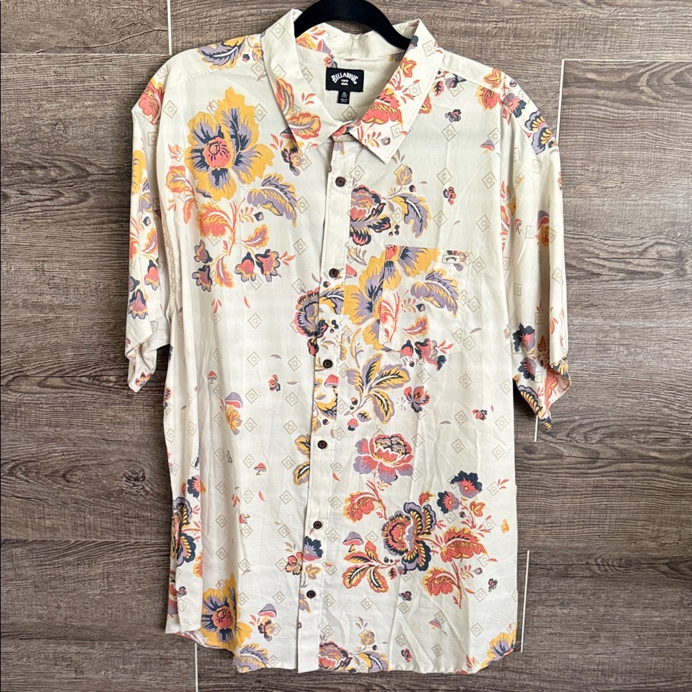 Billabong shirt NWT
